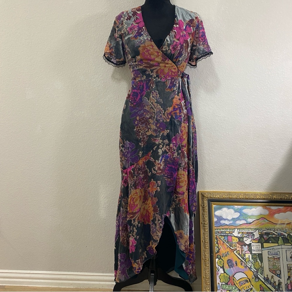 BHLDN‎ Harlyn Guest of Honor Velvet Faux Wrap Dress, Size XSP - Picture 3 of 9